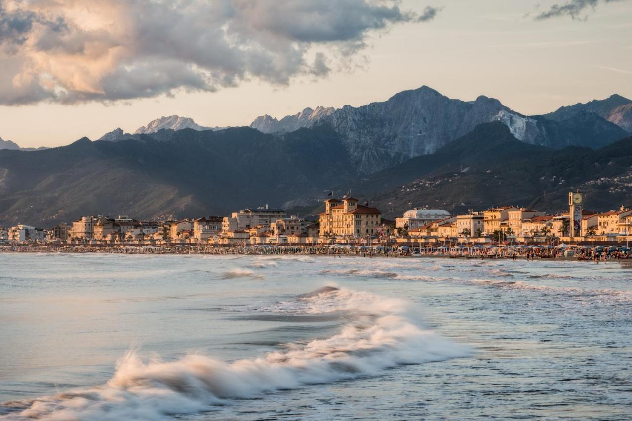 Il Sole Antico Panzió Viareggio Kültér fotó